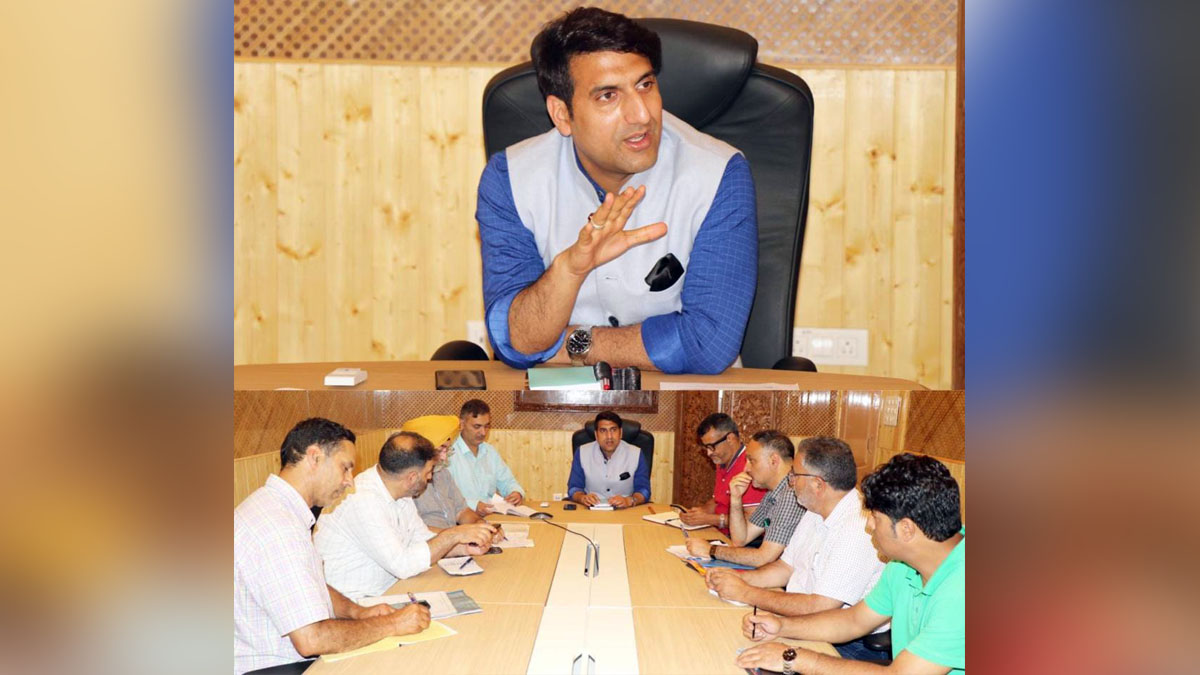 Deputy Commissioner Srinagar, Mohammad Aijaz Asad, Srinagar, Jammu, Kashmir, Jammu And Kashmir, Jammu & Kashmir, District Administration Srinagar