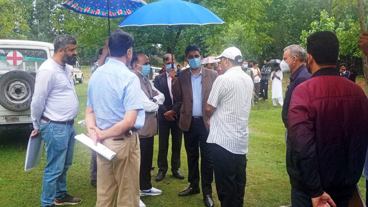 Kupwara, Deputy Commissioner Kupwara, Khalid Jahangir, Kashmir, Jammu And Kashmir, Jammu & Kashmir, District Administration Kupwara, Dr. Yashpal Sharma
