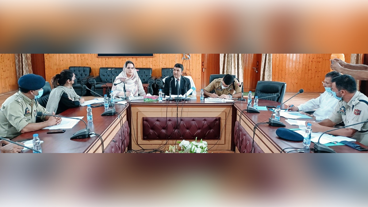 Baramulla, DDC Baramulla, Deputy Commissioner Baramulla, Dr. Syed Sehrish Asgar, Kashmir, Jammu And Kashmir, Jammu & Kashmir, Digi Mela, Digital Week, Digital Programme, Release URTC@75, Digital India Week