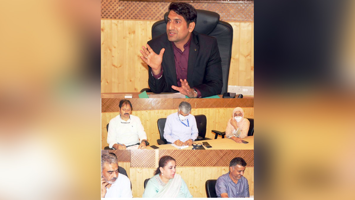 Deputy Commissioner Srinagar, Mohammad Aijaz Asad, Srinagar, Jammu, Kashmir, Jammu And Kashmir, Jammu & Kashmir