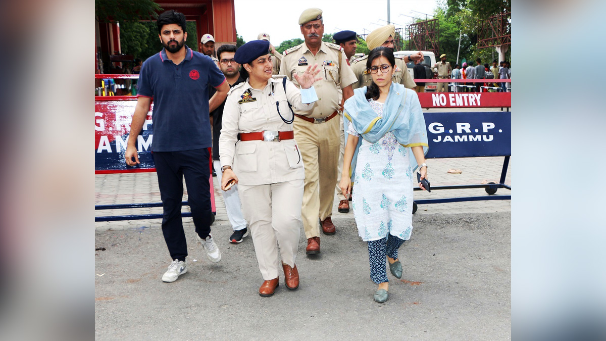 DDC Jammu, Ramesh Kumar, Divisional Commissioner Jammu, Jammu, Kashmir, Jammu And Kashmir, Jammu & Kashmir