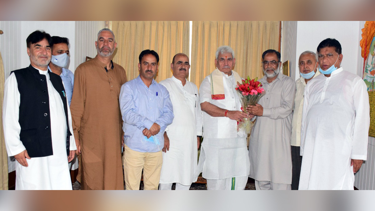 Manoj Sinha, Lieutenant Governor J&K, Raj Bhavan, Jammu, Srinagar, Kashmir, Jammu And Kashmir, Jammu & Kashmir, Kashmir Fruit Growers & Dealers Association