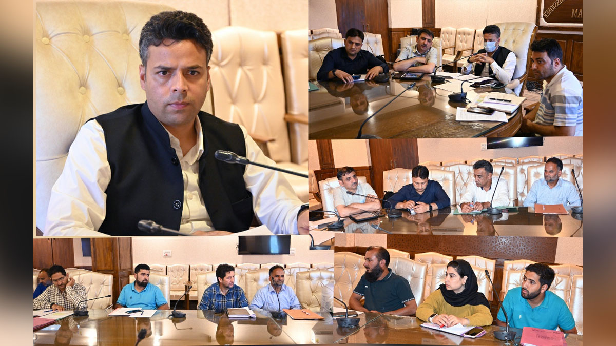Deputy Commissioner Kulgam, Dr. Bilal Mohi-Ud-Din Bhat, Kulgam, Kashmir, Jammu And Kashmir, Jammu & Kashmir, Irrigation and Flood Control Departments