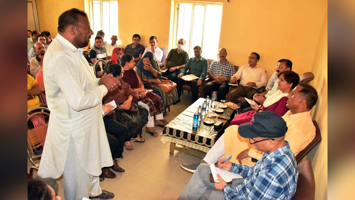 Samba, Deputy Commissioner Samba, Anuradha Gupta, Kashmir, Jammu And Kashmir, Jammu & Kashmir, Block Diwas, Jan Abhiyan Camp, Jan Abhiyan, Jan Sunvayi, Jan Abhiyan, Jan Adhikar, Awami Muhim, Jan Abhiyan Program, Mega Block Diwas, Weekly Block Diwas