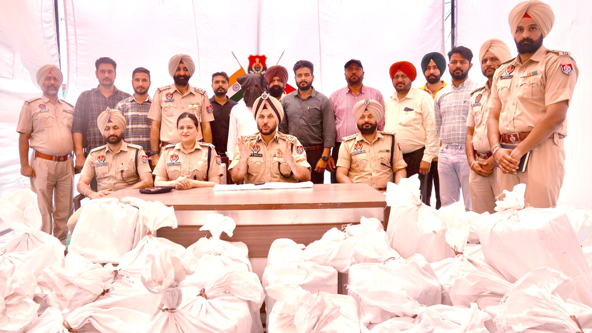 Crime News Punjab, Punjab Police, Police, Crime News, Fatehgarh Sahib Police, Fatehgarh Sahib, Deputy Inspector General of Police, DIG Ropar Range Gurpreet Singh Bhullar, DGP Punjab Gaurav Yadav