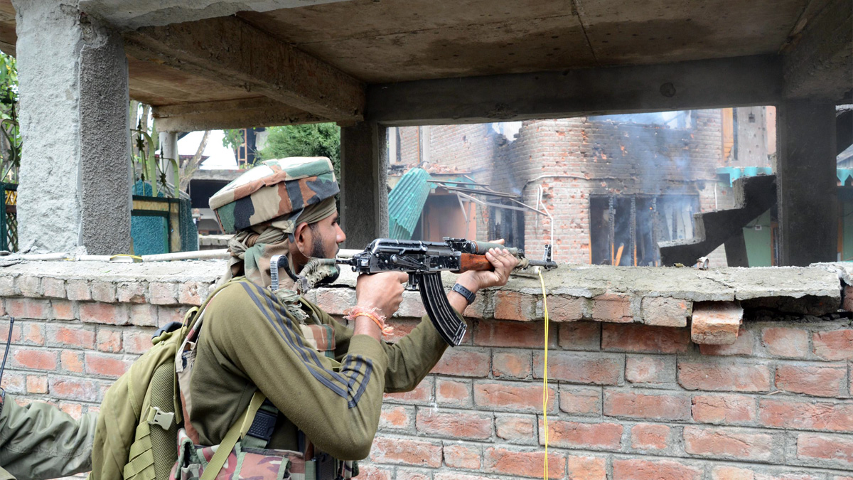 Encounter, Gunfight, Srinagar, Jammu, Kashmir, Jammu And Kashmir, Jammu & Kashmir, Jaish e Mohammad, JeM