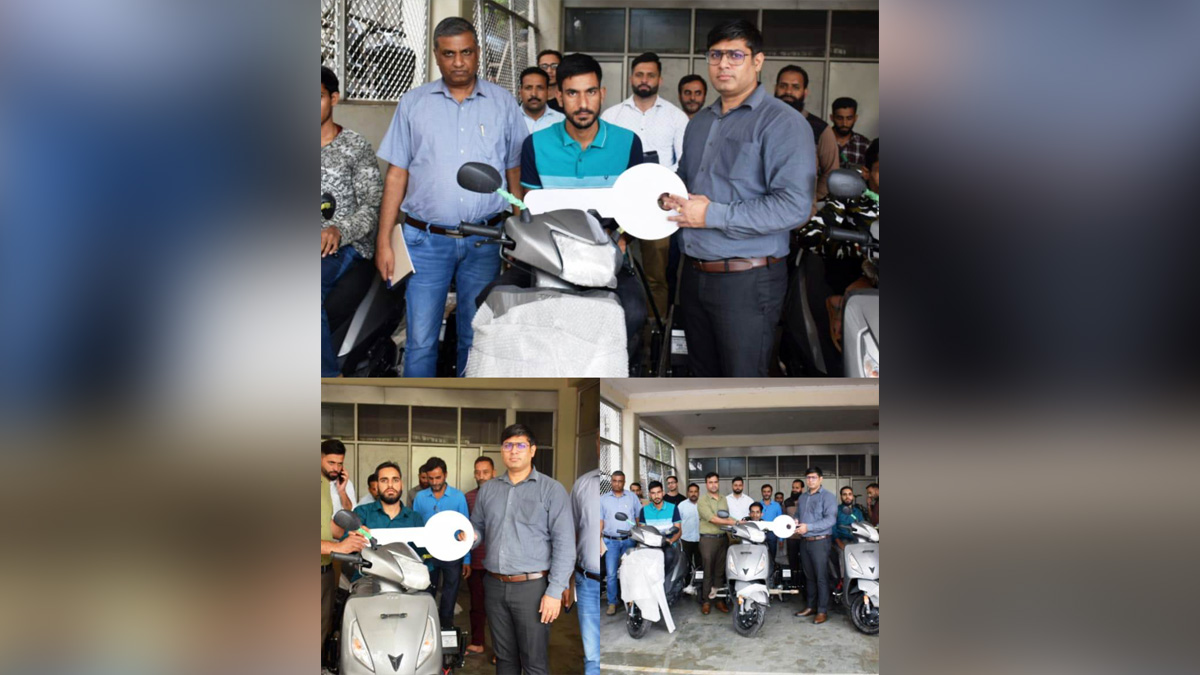DDC Rajouri, District Development Commissioner Rajouri, Vikas Kundal, Rajouri, Kashmir, Jammu And Kashmir, Jammu & Kashmir