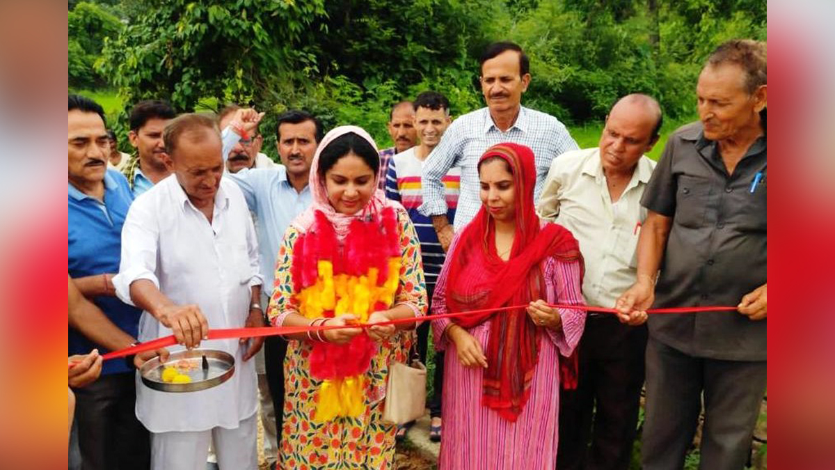 Udhampur, Juhi Manhas Pathania, Kashmir, Jammu And Kashmir, Jammu & Kashmir, NABARD