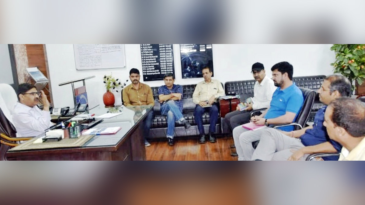 DC Poonch reviews works under Mission Amrit Sarovar Poonch : To review progress on the implementation of Mission Amrit Sarovar, the District Level Committee met under the chairmanship of Deputy Commissioner Poonch, Inder Jeet at district headquarters, here today. Implementation of Mission Amrit Sarovar by the concerned departments in the district in identifying springs and ponds for development and rejuvenation was assessed by the DC during the meeting. The mission is aimed at developing and rejuvenating water bodies by August 15, 2023, as part of the ‘Azadi ka Amrit Mahotsav’ celebrations.The Deputy Commissioner was apprised that about 86 springs and ponds have been identified by RDD, I&FC, Soil Conservation and Forest Departments in the district and the process of exploring more sites is going on to achieve the targets. The DC asked the officers of the concerned departments to finalise the action plan so that execution of work is taken up for their rejuvenation and preservation at the earliest. He underlined that ‘Amrit Sarovars’ would play an important role in rejuvenating water resources. The meeting was attended by Divisional Forest Officer (T), Assistant Commissioner Development, Assistant Commissioner Revenue, XEN I&FC and other concerned officers. nk Deputy Commissioner Poonch, Inder Jeet, Poonch, Kashmir, Jammu And Kashmir, Jammu & Kashmir
