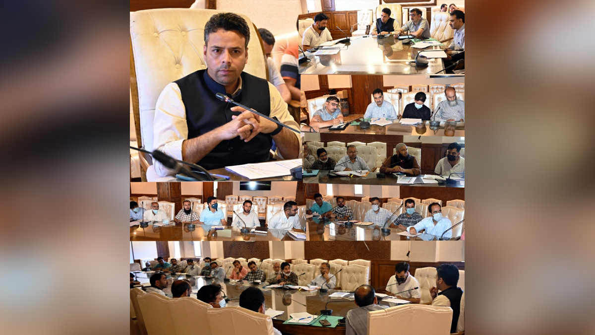 Kulgam, Deputy Commissioner Kulgam, Dr. Bilal Mohi-Ud-Din Bhat, Kashmir, Jammu And Kashmir, Jammu & Kashmir, District Administration Kulgam