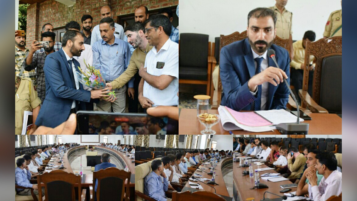 Anantnag, DDC Anantnag, Deputy Commissioner, Dr Basharat Qayoom, Kashmir, Jammu And Kashmir, Jammu & Kashmir, District Administration Anantnag