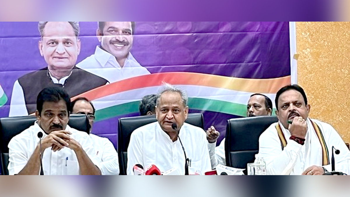 Ashok Gehlot, Jaipur, Rajasthan, Rajasthan Congress, Indian National Congress, Congress, All India Congress Committee, Ahmedabad, Gujarat