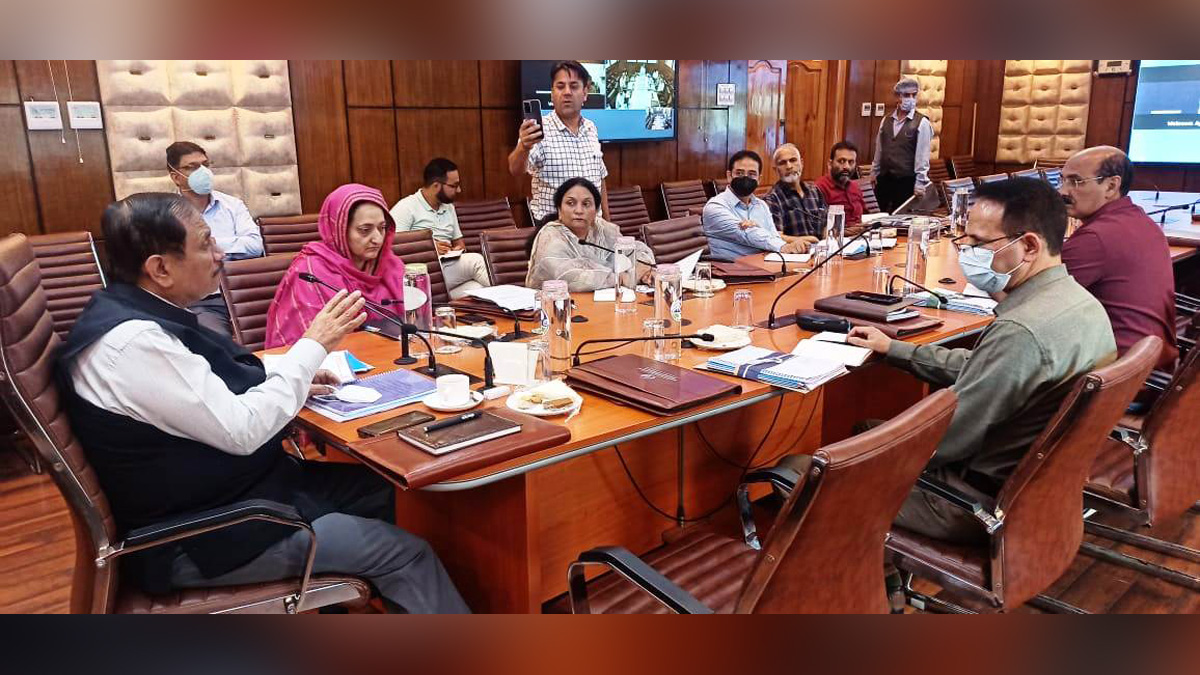 Rajiv Rai Bhatnagar, Rajeev Rai Bhatnagar, Advisor to Lieutenant Governor, Srinagar, Kashmir, Jammu And Kashmir, Jammu & Kashmir, Jammu and Kashmir Agro Industries Development Corporation Limited, JKAIDCL