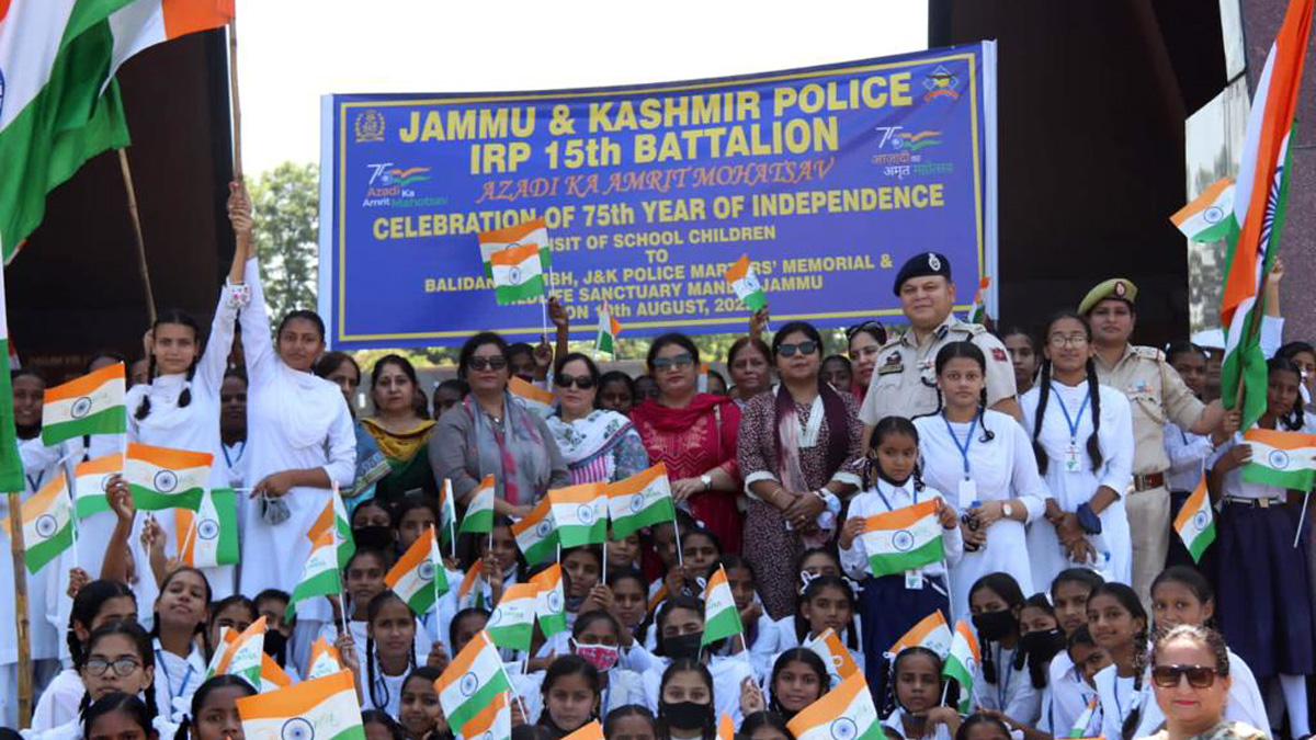 Azadi Ka Amrit Mahotsav, 75th Anniversary of Indian Independence, 75th years of Independence, Har ghar Tiranga, Kashmir, Jammu And Kashmir, Jammu & Kashmir, Kashmir Valley, IRP 2nd Bn Rajouri,Imran Rashid Kataria