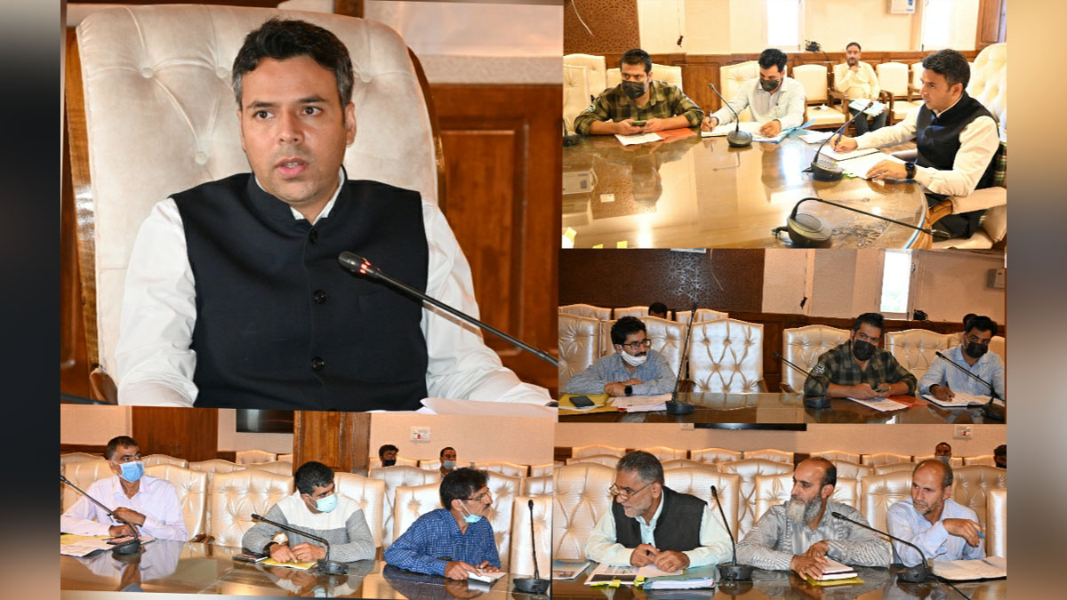 Kulgam, Deputy Commissioner Kulgam, Dr. Bilal Mohi-Ud-Din Bhat, Kashmir, Jammu And Kashmir, Jammu & Kashmir, District Administration Kulgam