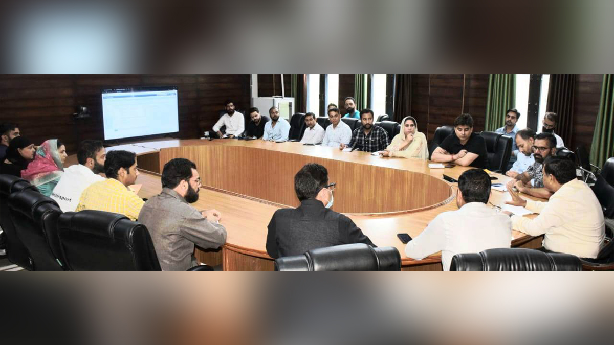 Kishtwar, DDC Kishtwar, District Development Commissioner Kishtwar, Ashok Sharma, Kashmir, Jammu And Kashmir, Jammu & Kashmir, District Administration Kishtwar