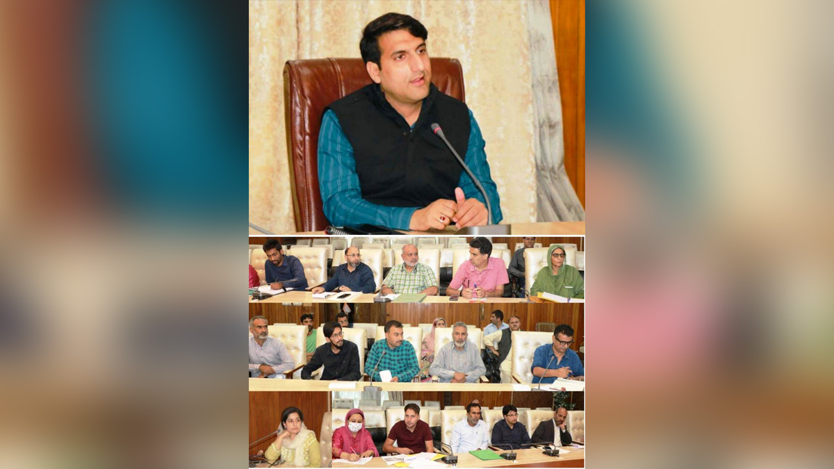 Srinagar, Deputy Commissioner Srinagar, Mohammad Aijaz Asad, Jammu, Kashmir, Jammu And Kashmir, Jammu & Kashmir, District Administration Srinagar