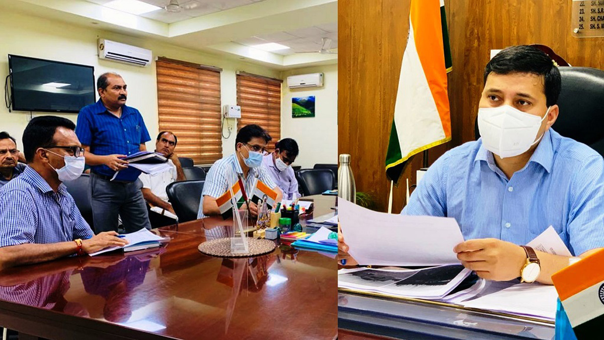 Kathua, DDC Kathua, District Development Commissioner Kathua, Rahul Pandey, Kashmir, Jammu And Kashmir, Jammu & Kashmir, District Administration Kathua, AYUSH