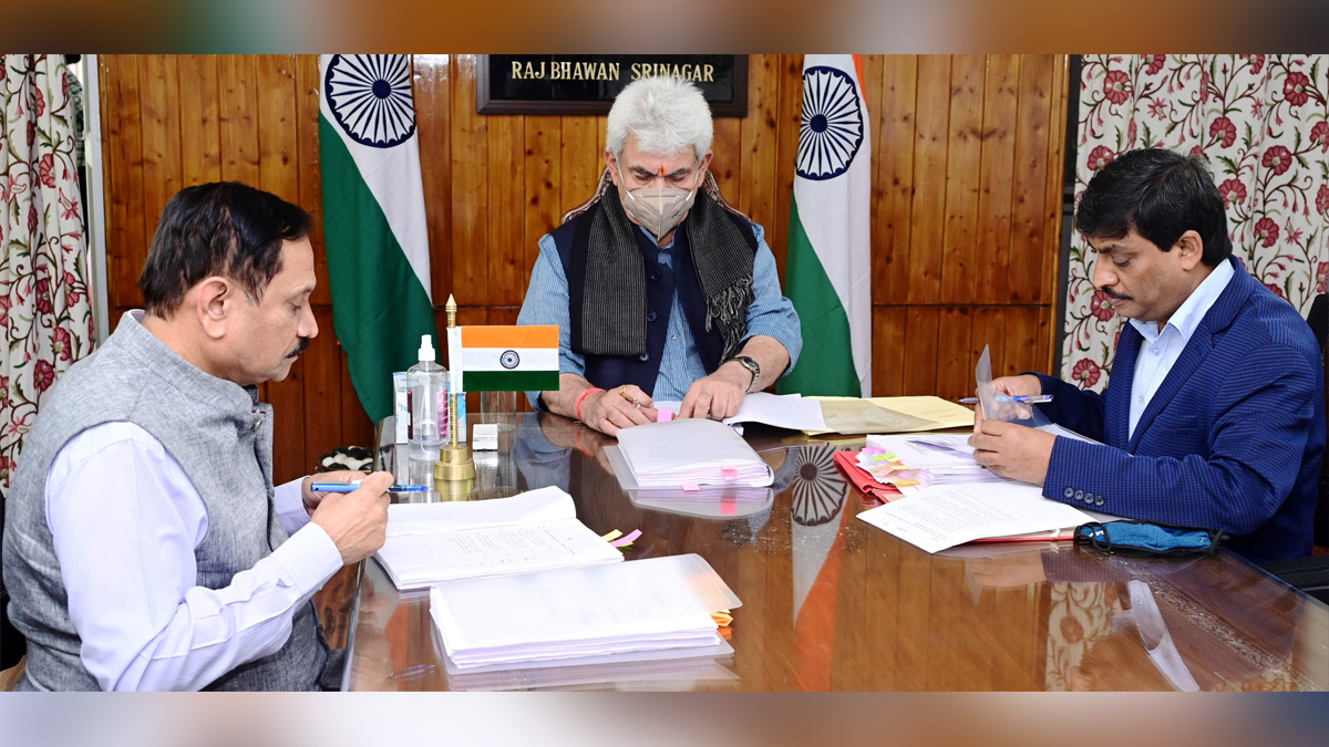 Manoj Sinha, Lieutenant Governor J&K, Raj Bhavan, Jammu, Srinagar, Kashmir, Jammu And Kashmir, Jammu & Kashmir