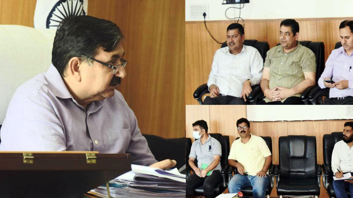 Kishtwar, DDC Kishtwar, District Development Commissioner Kishtwar, Ashok Sharma, Kashmir, Jammu And Kashmir, Jammu & Kashmir, District Administration Kishtwar
