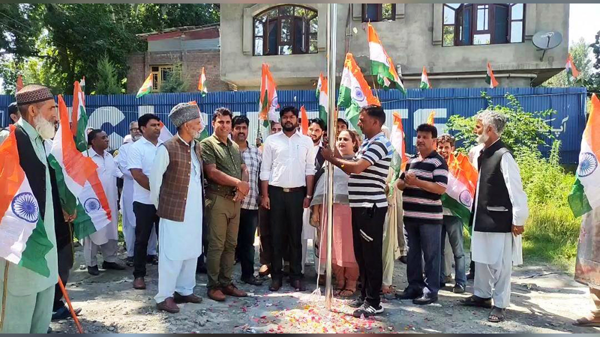 Azadi Ka Amrit Mahotsav, 75th Anniversary of Indian Independence, 75th years of Independence, Har ghar Tiranga, Kashmir, Jammu And Kashmir, Jammu & Kashmir, Kashmir Valley, Ganderbal, Deputy Commissioner Ganderbal, Shyambir
