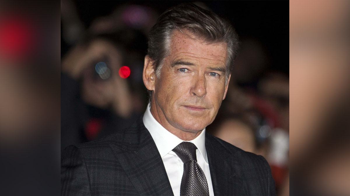 Hollywood, Los Angeles, Actress, Heroine, London, James Bond, Pierce Brosnan, I love Every Curve'