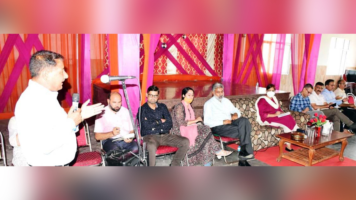 Samba, Deputy Commissioner Samba, Anuradha Gupta, Kashmir, Jammu And Kashmir, Jammu & Kashmir, Keshav Dutt Sharma, Block Diwas, Jan Abhiyan Camp, Jan Abhiyan, Jan Sunvayi, Jan Abhiyan, Jan Adhikar, Awami Muhim, Jan Abhiyan Program, Mega Block Diwas, Weekly Block Diwas