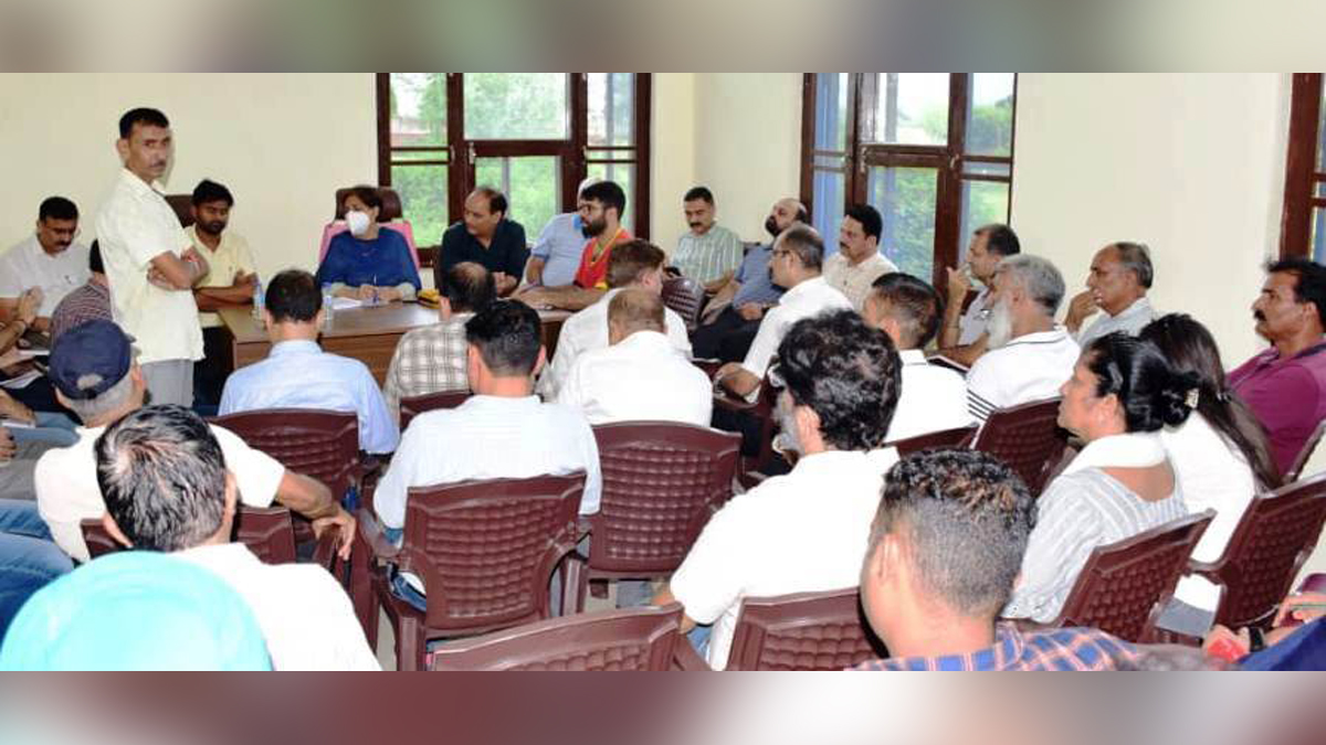 Samba, Deputy Commissioner Samba, Anuradha Gupta, Kashmir, Jammu And Kashmir, Jammu & Kashmir, District Administration Samba, District Development Council Member Subhash Bhagat