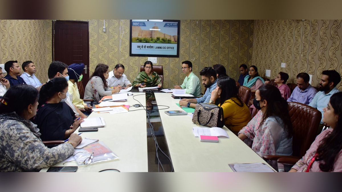 Jammu, Avny Lavasa, Deputy Commissioner Jammu, Kashmir, Jammu And Kashmir, Jammu & Kashmir, District Administration Jammu, National Clean Air Program, NCAP