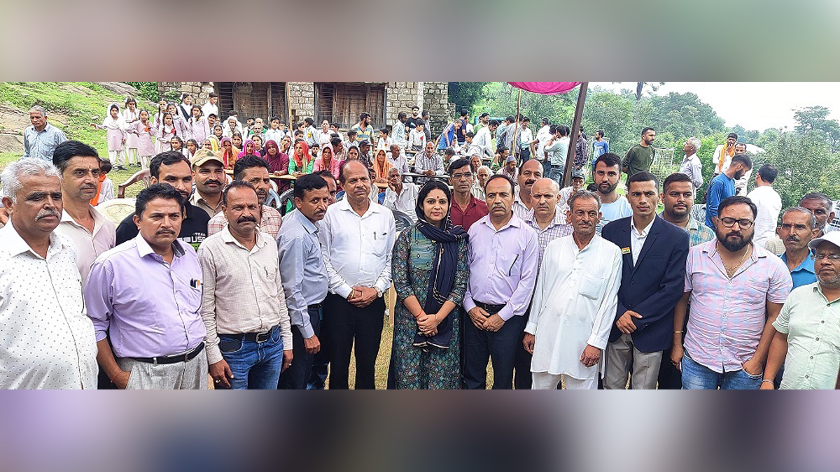 Udhampur, Juhi Manhas Pathania, Kashmir, Jammu And Kashmir, Jammu & Kashmir, District Administration Udhampur