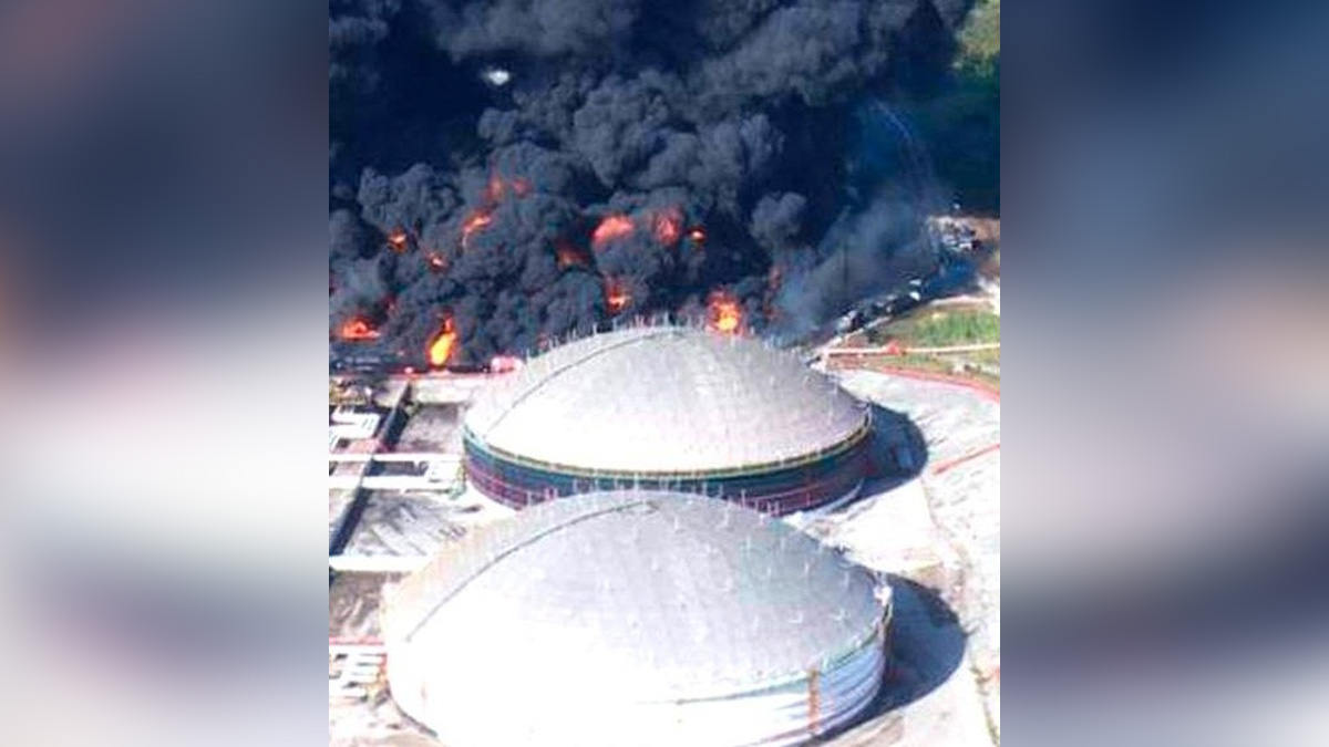 Hadsa World, Havana, Cuba, Cuba Crude Oil Tank Fire, Oil Tank Fire, Cuba Fire News