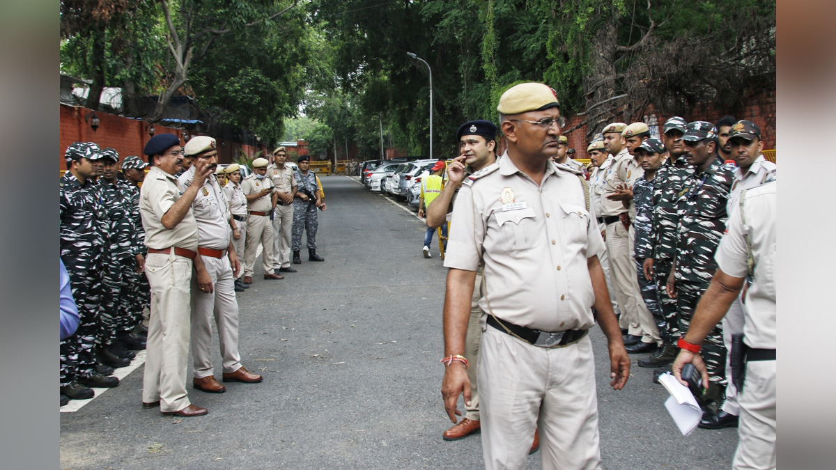 Khas Khabar, Protest, Agitation, Demonstration, Strike, New Delhi, Congress Protest, Section 144