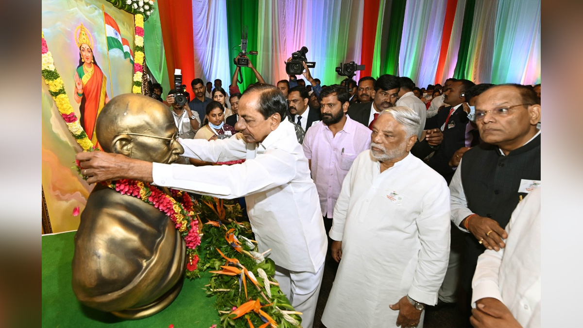 K Chandrashekar Rao, K. Chandrasekhar Rao, Hyderabad, Telangana, Telangana Rashtra Samithi, TRS, Telangana Chief Minister, Swatantra Bharatha Vajrotsava Dwi Sapthaham