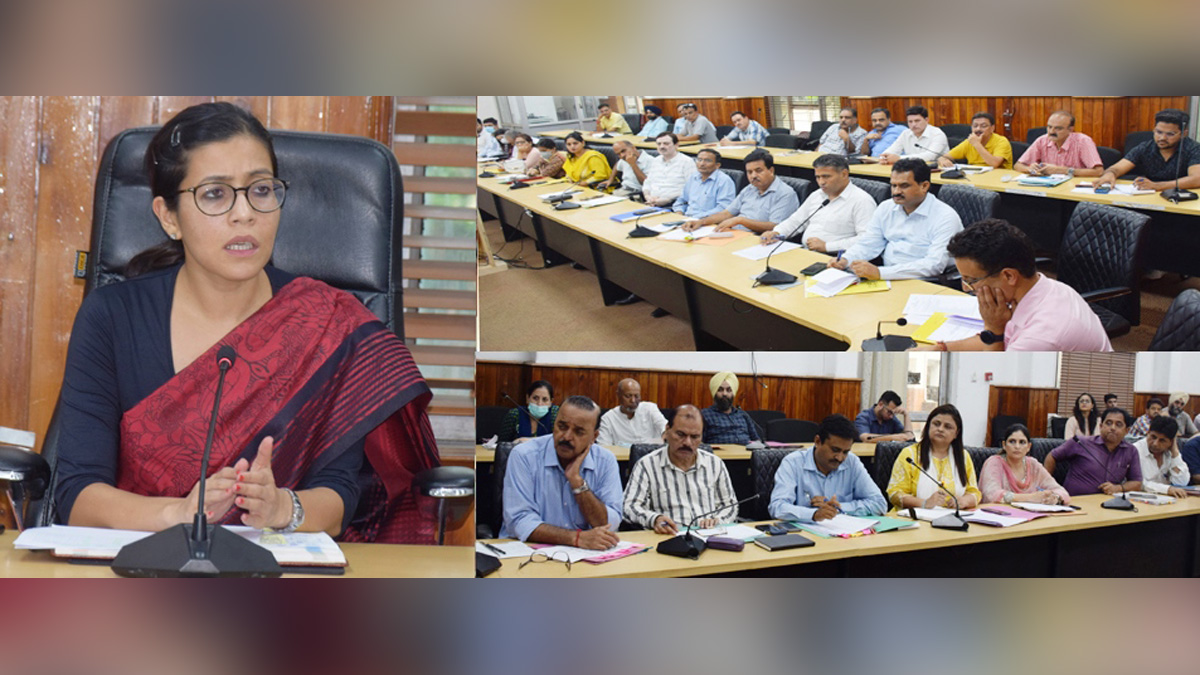 Jammu, Avny Lavasa, Deputy Commissioner Jammu, Kashmir, Jammu And Kashmir, Jammu & Kashmir, District Administration Jammu