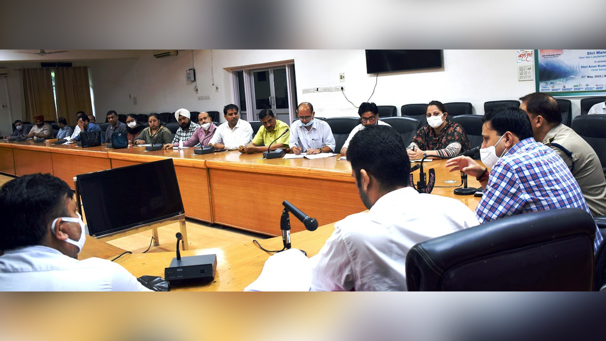 Kathua, DDC Kathua, District Development Commissioner Kathua, Rahul Pandey, Kashmir, Jammu And Kashmir, Jammu & Kashmir, District Administration Kathua