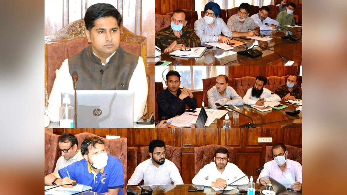 Bandipora, Deputy Commissioner Bandipora, Dr Owais Ahmad, Kashmir, Jammu And Kashmir, Jammu & Kashmir, District Administration Bandipora