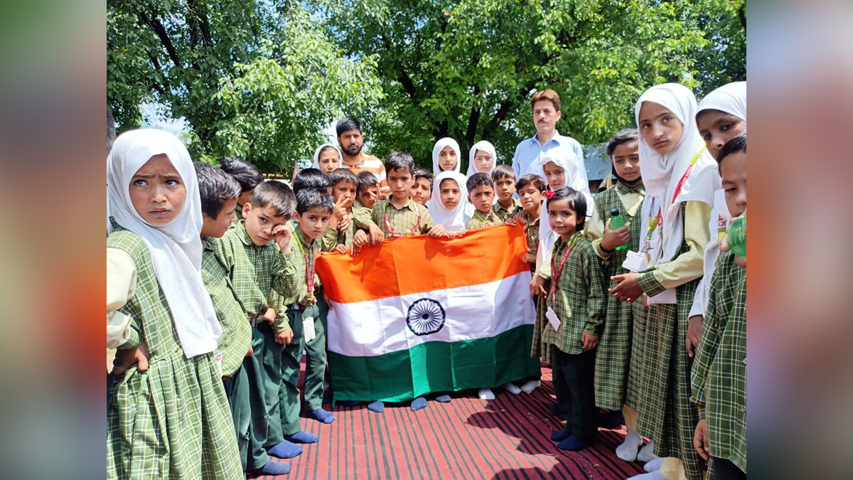 Azadi Ka Amrit Mahotsav, 75th Anniversary of Indian Independence, 75th years of Independence, Har ghar Tiranga, Kashmir, Jammu And Kashmir, Jammu & Kashmir, Kashmir Valley