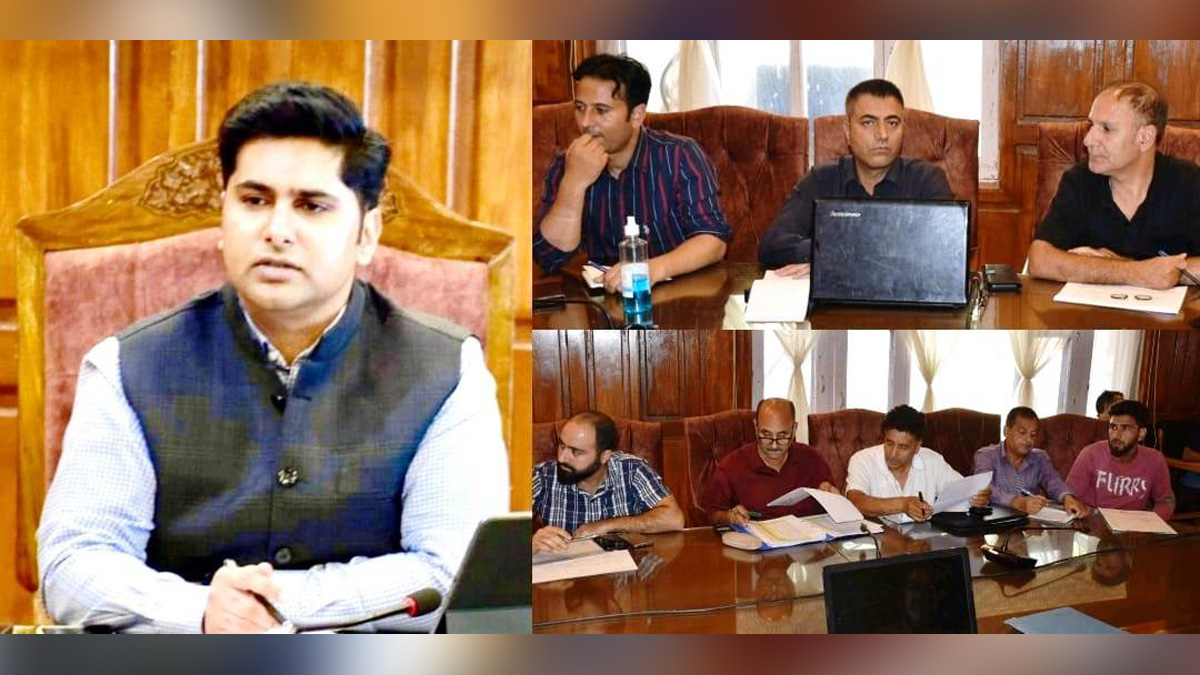 Bandipora, Deputy Commissioner Bandipora, Dr Owais Ahmad, Kashmir, Jammu And Kashmir, Jammu & Kashmir, District Administration Bandipora