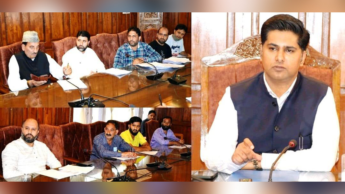 Bandipora, Deputy Commissioner Bandipora, Dr Owais Ahmad, Kashmir, Jammu And Kashmir, Jammu & Kashmir, District Election Officer, DEO