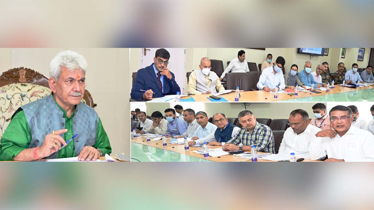 Manoj Sinha, Lieutenant Governor J&K, Raj Bhavan, Jammu, Srinagar, Kashmir, Jammu And Kashmir, Jammu & Kashmir, PMGSY, CRIF, NABARD, C&T Macadamization