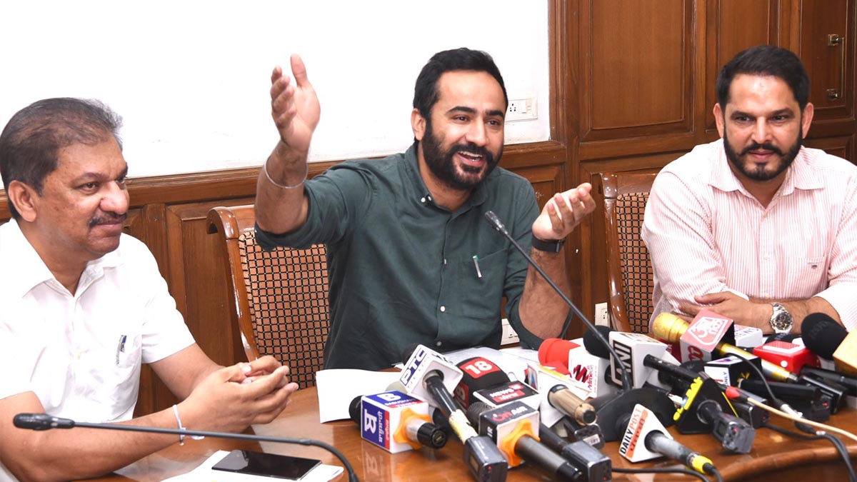 Olympian Balbir Singh Senior Scholarship Scheme' For Eminent National Players Of Punjab