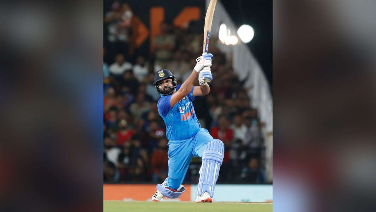 Sports News, Cricket, Cricketer, Player, Bowler, Batsman, Rohit Sharma, Sunil Gavaskar
