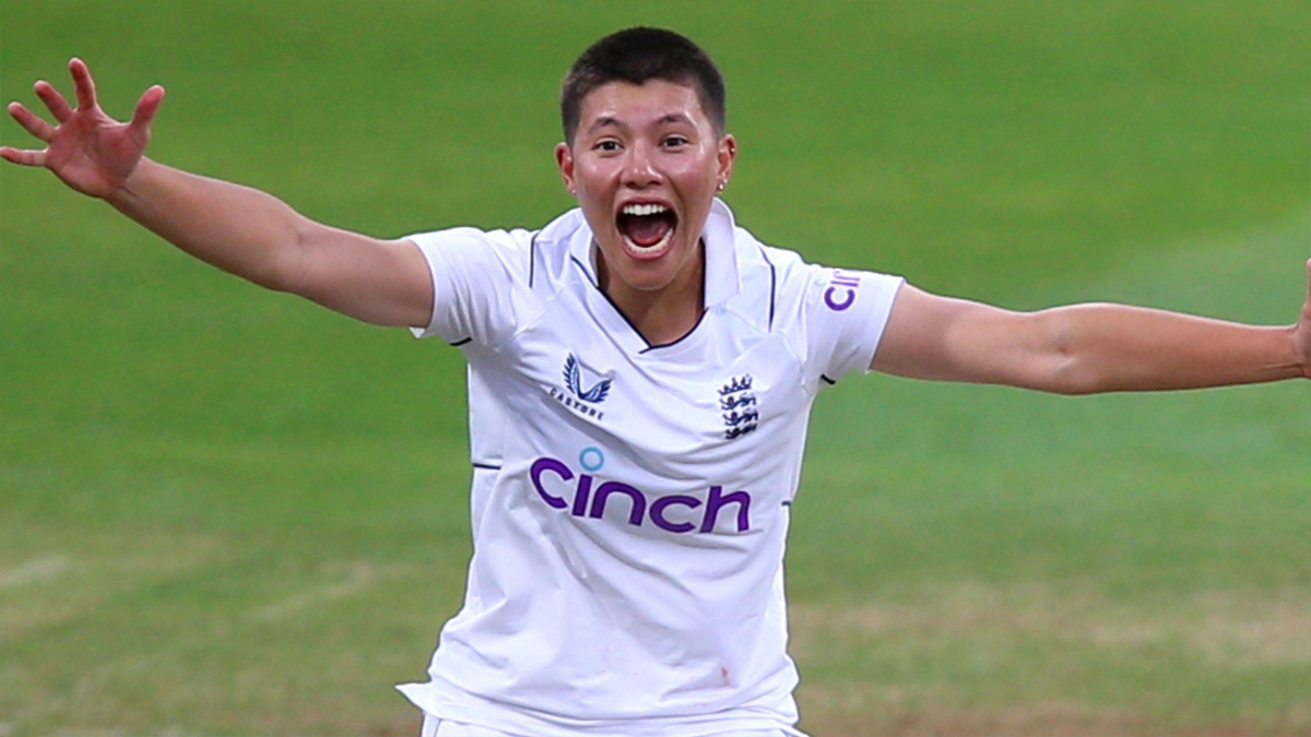 Sports News, Cricket, Cricketer, Player, Bowler, Batswoman, Issy Wong