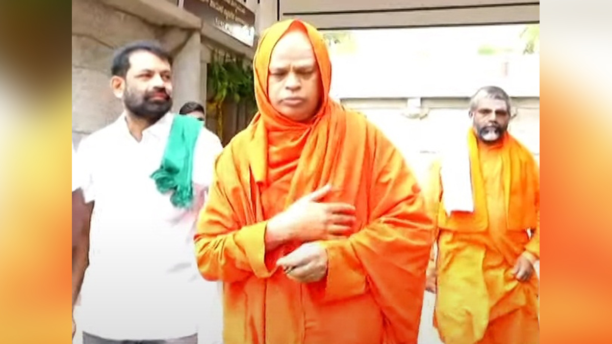 Crime News India, Crime News, Karnataka, Lingayat Sex Scandal, Dr Murugha Shivamurthy Sharanaru
