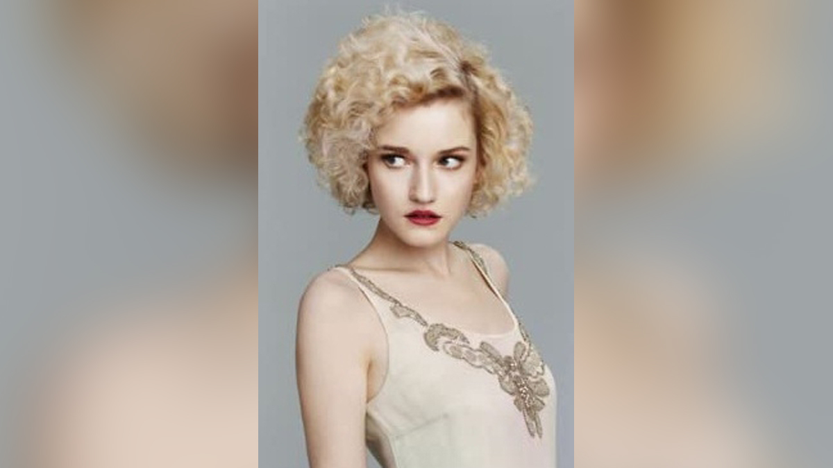 Hollywood, Tv, Los Angeles, Actress, Actor, Cinema, Movie, Emmy Awards, Emmy Awards 2022, Julia Garner, Jason Bateman, 74th Television Academy Awards