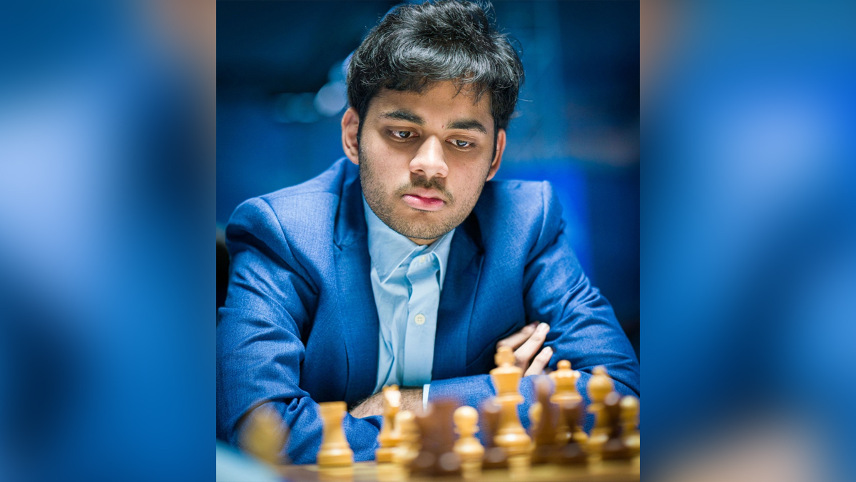 Sports News, Carlsen Crushes, Indian teenager Arjun Erigaisi, Clinch Julius Baer