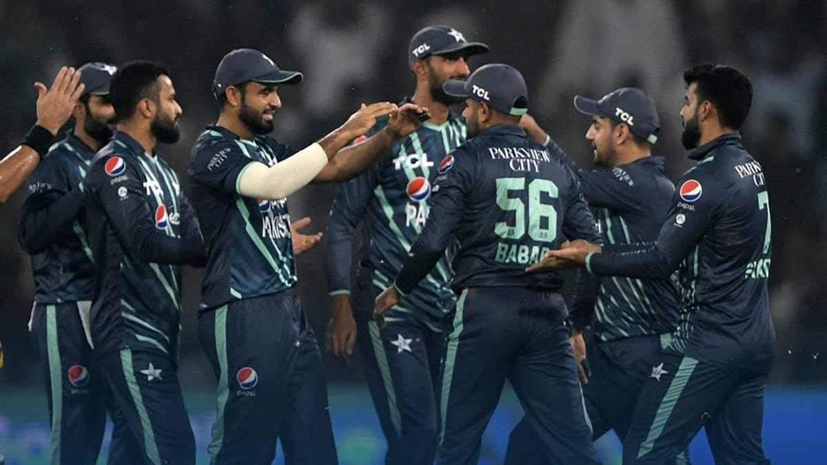 Sports News, Cricket, Cricketer, Player, Bowler, Batsman, Pak Vs Eng, Pakistan Vs England, 5th T20I, T20I Series, Moeen Ali, Aamer Jamal