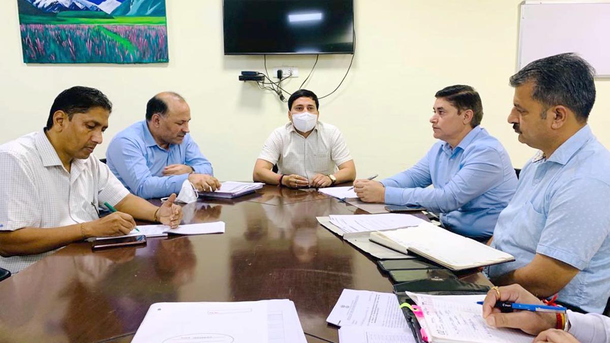 DDC Kathua, District Development Commissioner Kathua, Rahul Pandey, Kathua, Kashmir, Jammu And Kashmir, Jammu & Kashmir, Sheikh Arshad Ayub