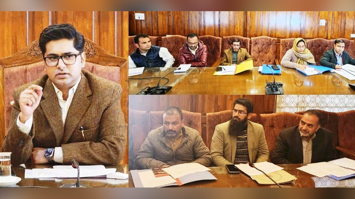 Bandipora, Deputy Commissioner Bandipora, Dr Owais Ahmad, Kashmir, Jammu And Kashmir, Jammu & Kashmir, District Administration Bandipora