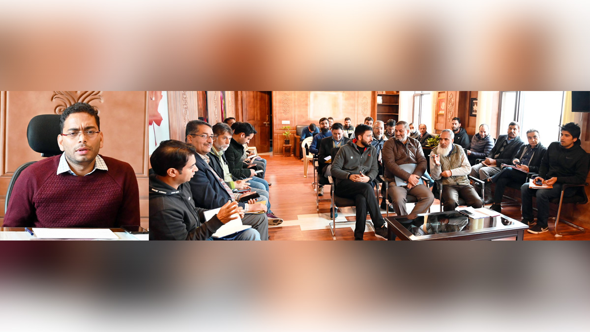 Shopian, DDC Shopian, District Development Commissioner Shopian, Sachin Kumar Vaishya, Kashmir, Jammu And Kashmir, Jammu & Kashmir, District Administration Shopian